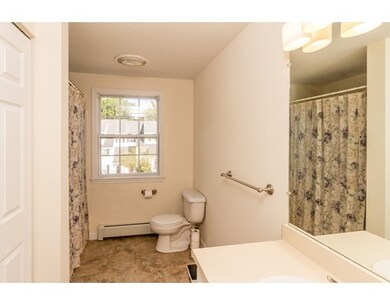 84 Berrington Rd unit 84, Leominster, MA 01453 - photo 7