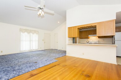 571 Harrison Cir, Mount Washington, KY 40047 - photo 7