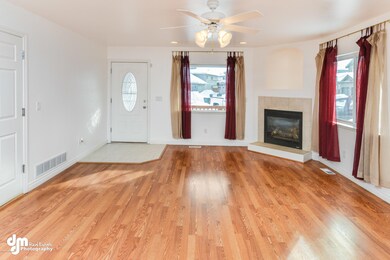 Living Room-0144-FULL