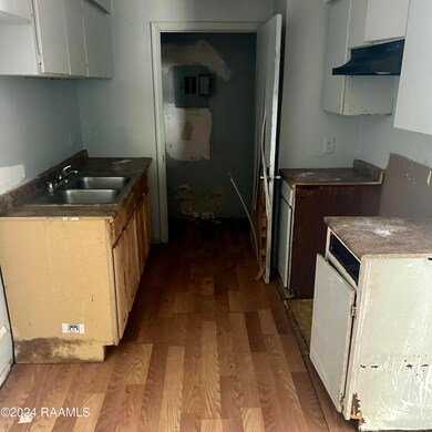 kitchen - 100