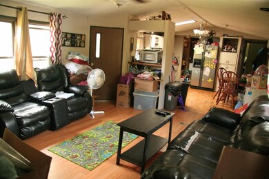 42 Parker Ave, Saint Johnsbury, VT 05819 - photo 5