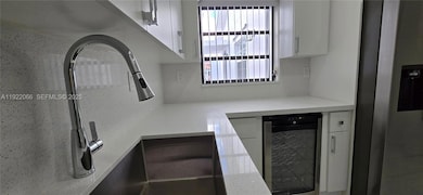 1001 SW 88th Ct unit A, Miami, FL 33174 - photo 5