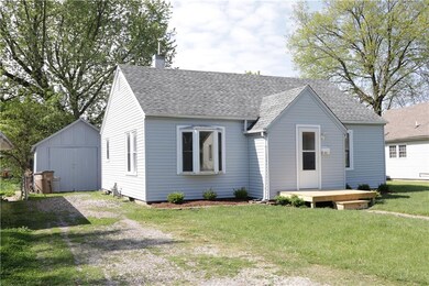 2521 13th St, Columbus, IN 47201 - photo 3