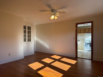 461 Howard Ave unit 3, New Haven, CT 06519 - photo 5