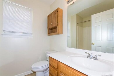 769 Sir Raleigh Dr, Concord, NC 28025 - photo 3