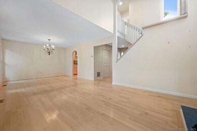 8 Currier Ct unit 8, Cheshire, CT 06410 - photo 7