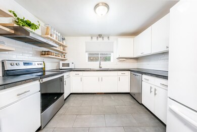 97 Shellback Way unit 97, Mashpee, MA 2649 - photo 4