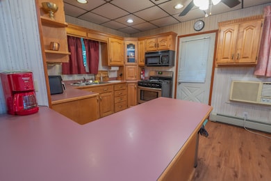 12 Erchles St, Rumford, ME 04276 - photo 4