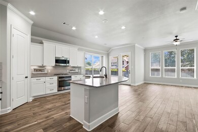 38 Estherwood Place, Magnolia, TX 77354 - photo 5