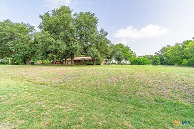 1600 Clarence Rd, Temple, TX 76501 - photo 5