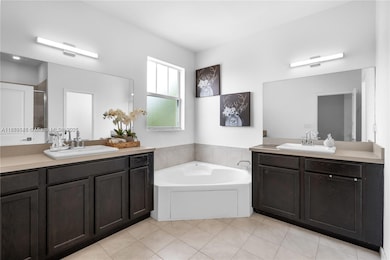 11732 SW 243rd St, Princeton, FL 33032 - photo 6