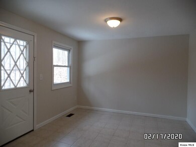 439 Grand Valley Dr, Howard, OH 43028 - photo 2