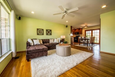3 Family Room