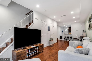 1833 E Albert St, Philadelphia, PA 19125 - photo 3