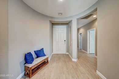 3882 S Eucalyptus Pl-4