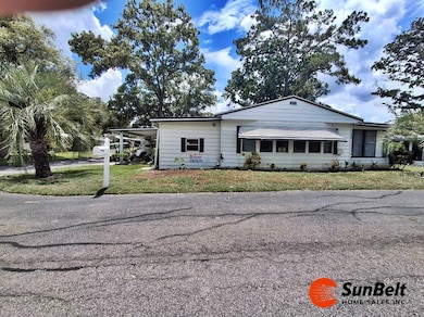 1704 Sedgefield Ln unit Lot 453, Ocala, FL 34472 - photo 2