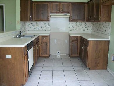 7069 Brady Hill Dr, Cordova, TN 38018 - photo 4