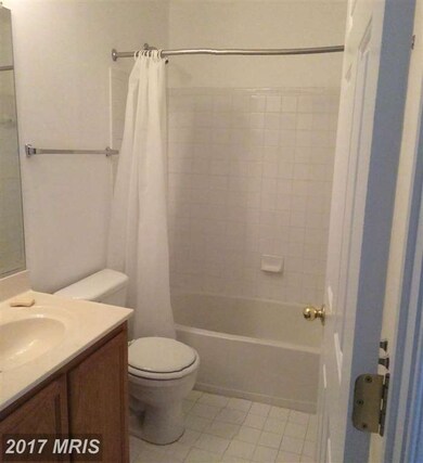 1623 Shady Glen Dr, District Heights, MD 20747 - photo 7