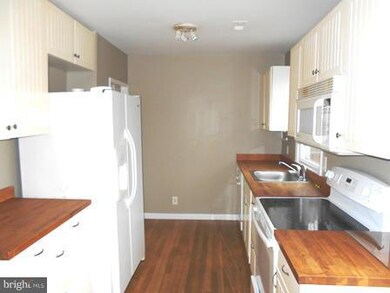 140 Shenandoah River Dr, Harpers Ferry, WV 25425 - photo 7