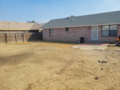 1045 Lazar Dr, Eagle Pass, TX 78852 - photo 2