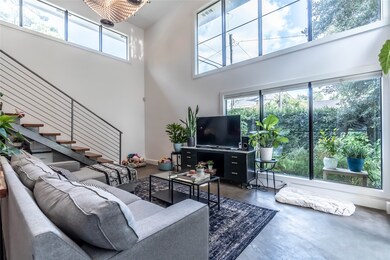 317 E 18th St, Houston, TX 77008 - photo 6