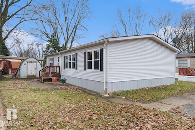 7267 109th St, Flushing, MI 48433 - photo 3