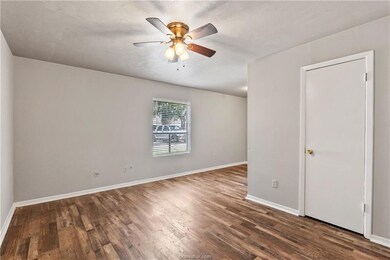 2808 Cypress Bend Cir, Bryan, TX 77801 - photo 4