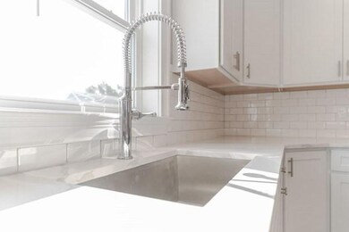 27 Middle St unit 2, Waltham, MA 02451 - photo 4