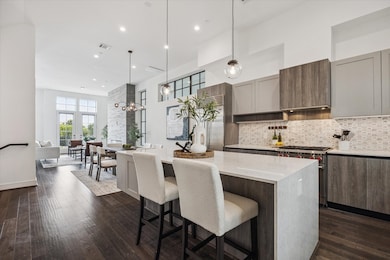 5824 Winsome Ln unit B, Houston, TX 77057 - photo 2