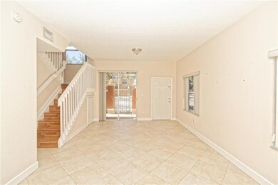 704 SW 106th Ave, Pembroke Pines, FL 33025 - photo 4