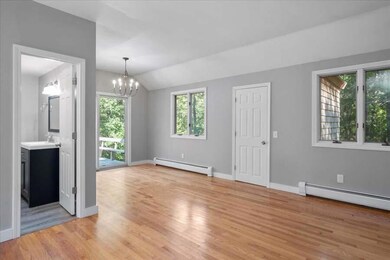 06-Living Room