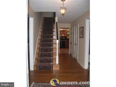 1477 Potter Ln, Wayne, PA 19087 - photo 6