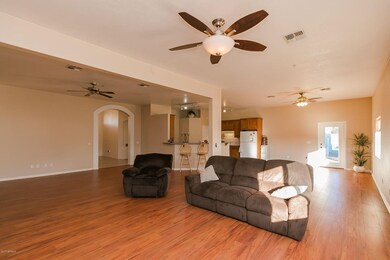 4245 E Caroline Ln AZ-8