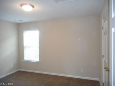 3949 Brandywine St, High Point, NC 27265 - photo 4