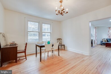 1446 Parkwood Place NW unit UPPER LEVEL, Washington, DC 20010 - photo 7