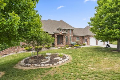 159 Gavins Trl, Walnut Shade, MO 65771