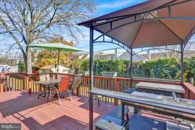 911 N 25th St, Reading, PA 19606 - photo 7