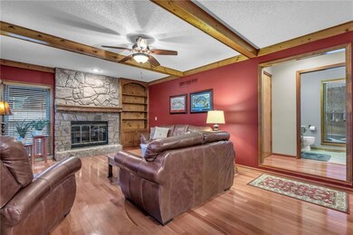 15207 W 83rd Terrace, Lenexa, KS 66219 - photo 7