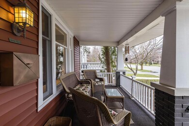 1228 S Main St-07