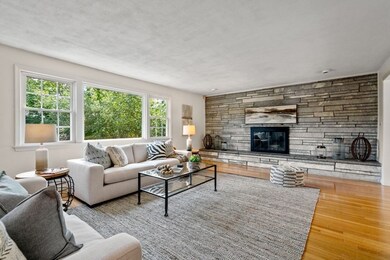 70 Lovett Rd, Newton Center, MA 02459 - photo 5