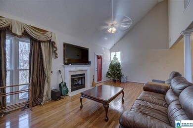 5212 Falling Creek Ln, Birmingham, AL 35235 - photo 6