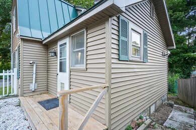 21 Holmes St, Spencer, MA 01562 - photo 4