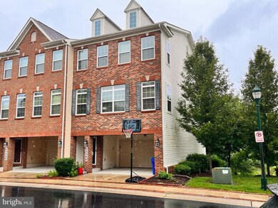 23208 Scholl Manor Way unit 1316, Clarksburg, MD 20871 - photo 2