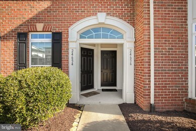 24656 Hutchinson Farm Dr, Sterling, VA 20166 - photo 4