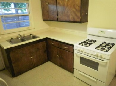 1310 Rogue River Hwy, Grants Pass, OR 97527 - photo 3