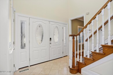 39 Halock Dr, Greenwich, CT 06831 - photo 4