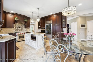 8 Dogwood Ct, Manalapan, NJ 07726 - photo 7