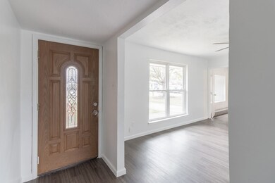 918 Cherry Spring Dr, Houston, TX 77038 - photo 2