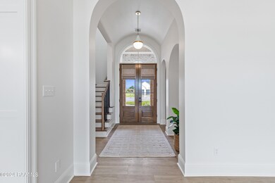 417Abercrombie-3