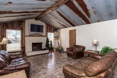 17 Kensington Dr, Bella Vista, AR 72715 - photo 2